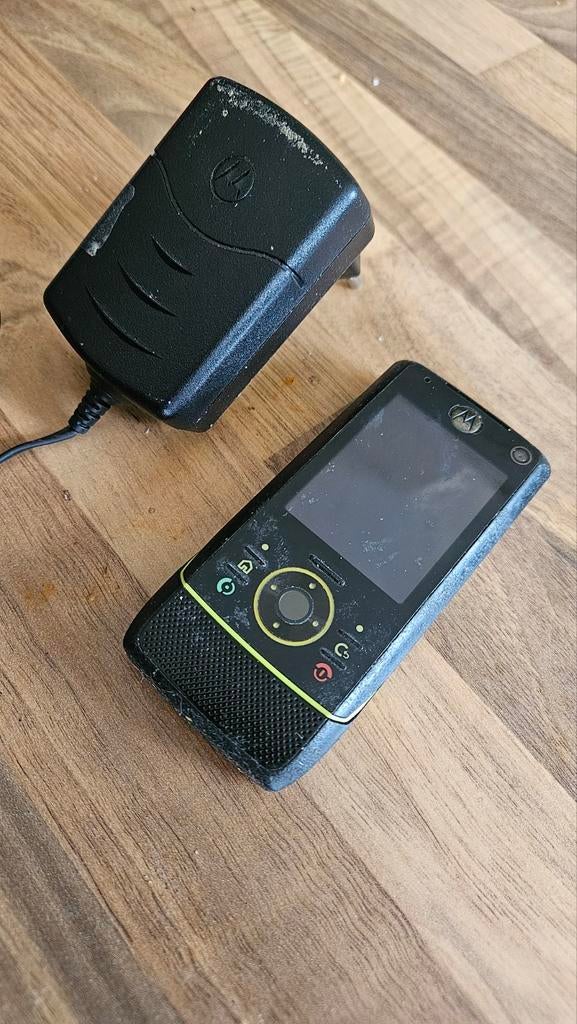 Motorola Rizr Z8 + chargeur, Enlèvement