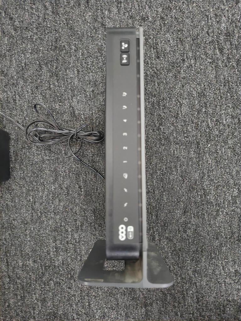 Netgear CG3700B-router, Computers en Software, Routers en Modems, Ophalen, Gebruikt, Router, Netgear
