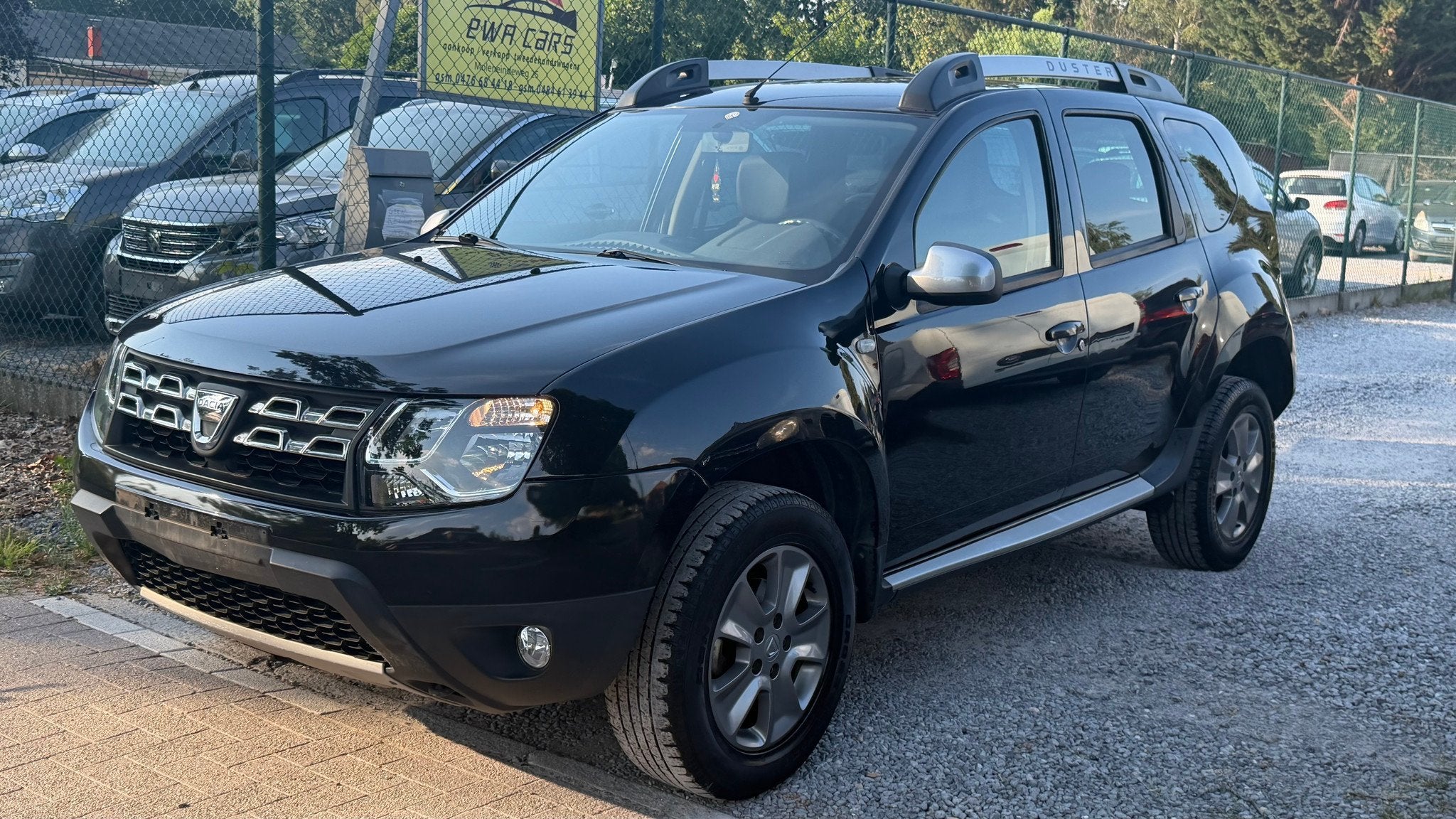 Dacia Duster 1.2 benzine bj 2015 km 79000, Auto's, Dacia, Voorwielaandrijving, Gebruikt, 4 cilinders, Duster