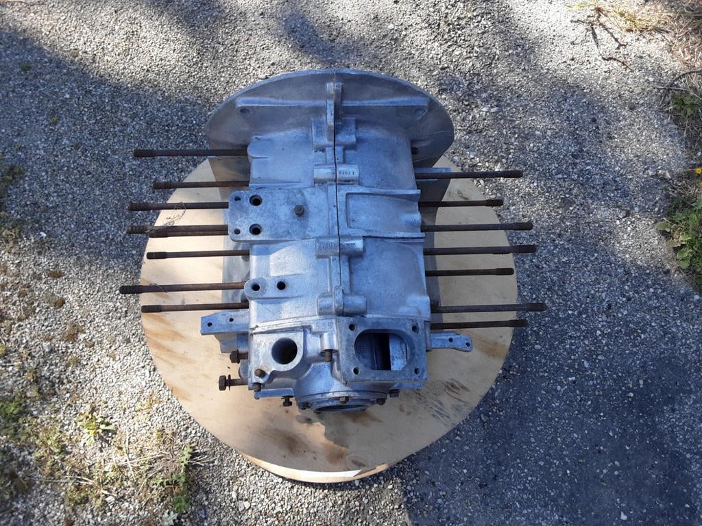 Un carter moteur de porsche 356 de l'année 57 type 616/1, Autos : Pièces & Accessoires, Enlèvement ou Envoi, Porsche