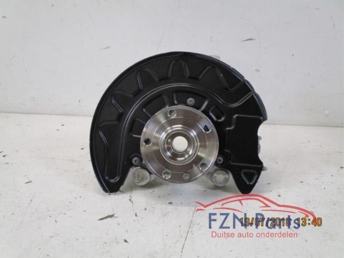 VW Golf 7 Fusee Links, Enlèvement ou Envoi, Utilisé