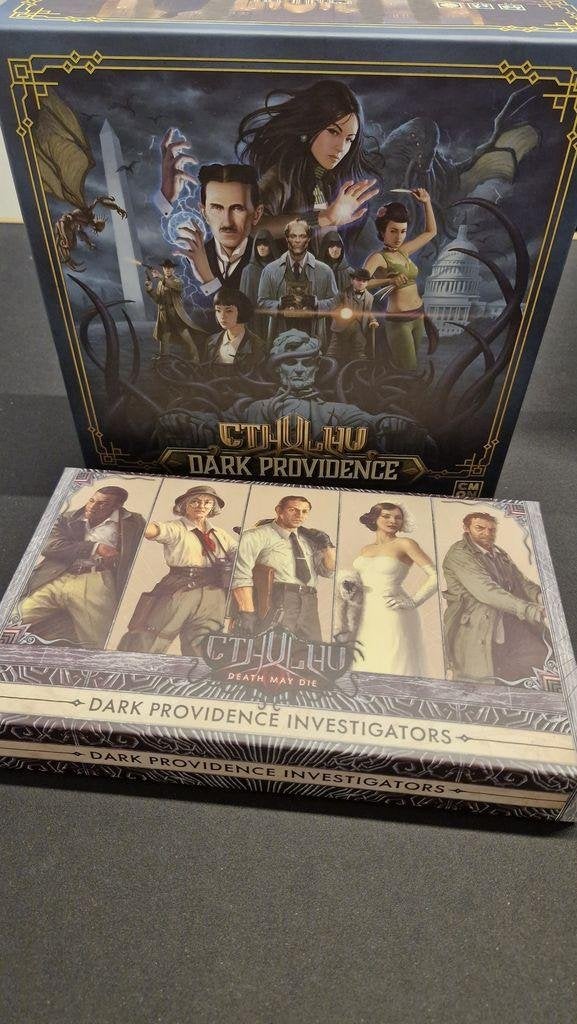 Cthulhu: Death May Die – Dark Providence + Investigators, Enlèvement ou Envoi, Comme neuf