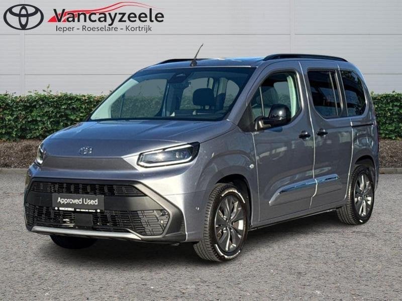 Toyota ProAce Verso SWB Tracks+camera+gps+sens V+A, Auto's, Monovolume, Zwart, ProAce, 130 pk