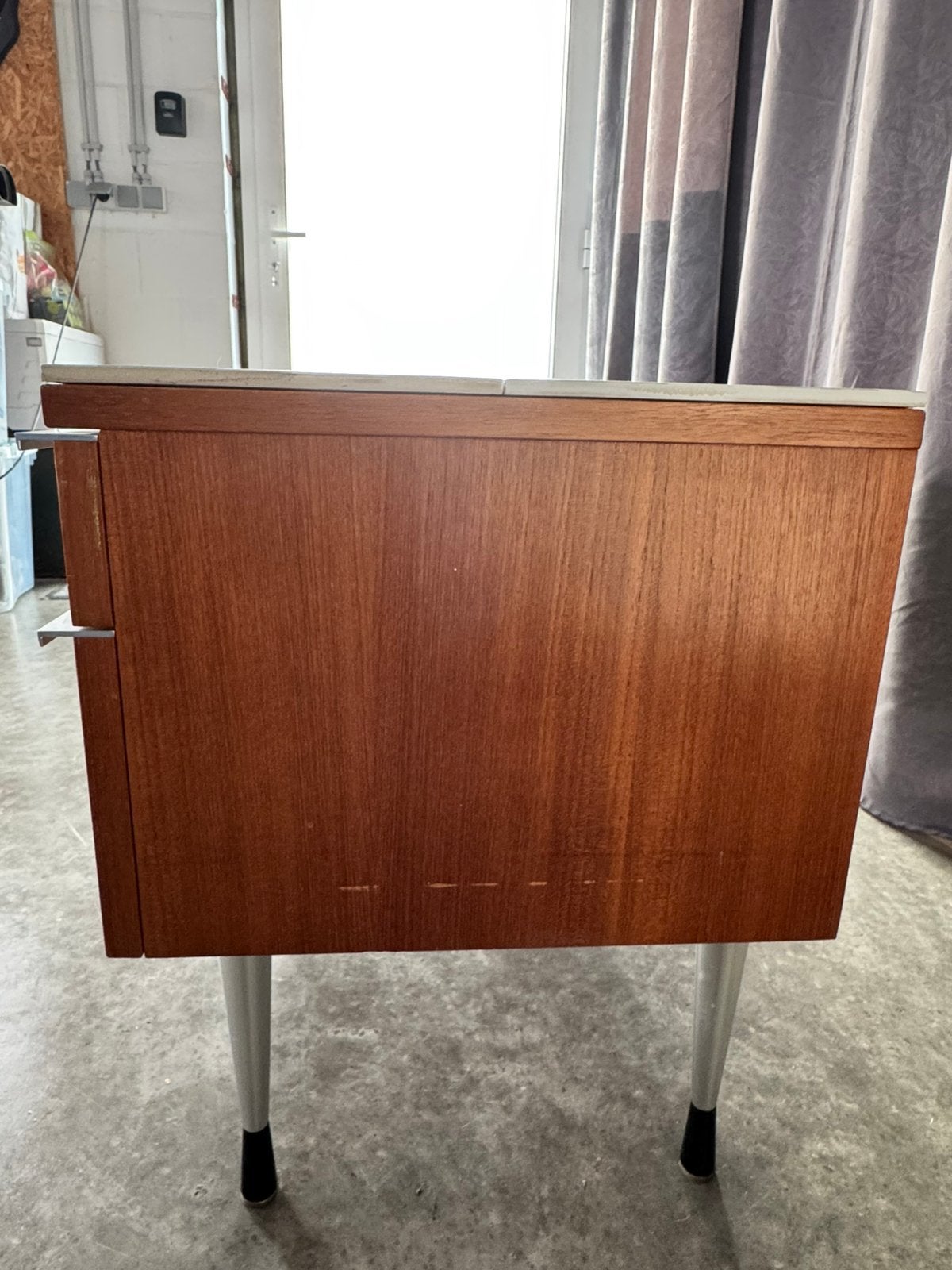 Vintage mid-century ladekast met spiegel – retro dressoir, Ophalen