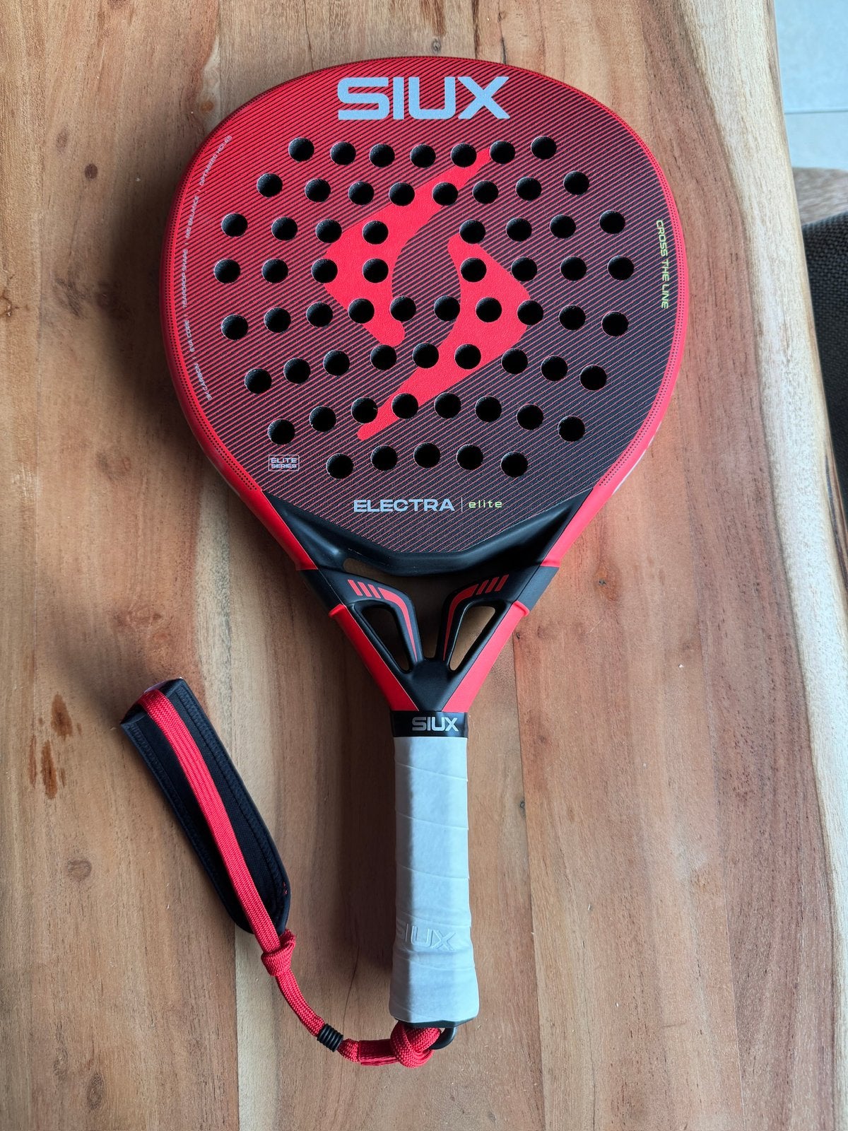Padel Racket - SIUX Electra 6 Elite 2026, Enlèvement, Neuf