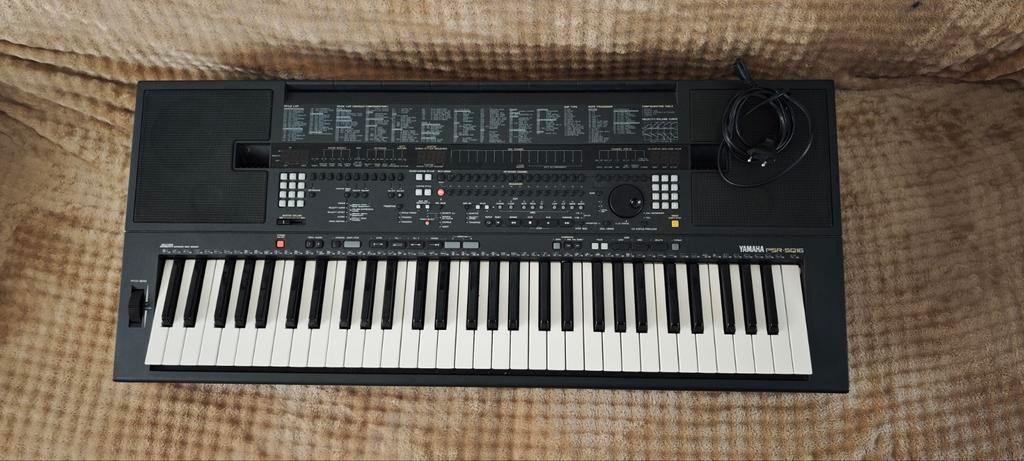 Yamaha psr-sq16, Musique & Instruments, Enlèvement
