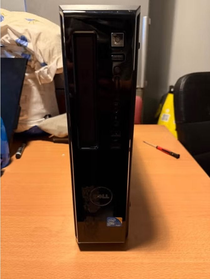 Dell Vostro 230 – Core 2 Duo – 4 Go RAM – 300 Go, Enlèvement, Neuf, Windows