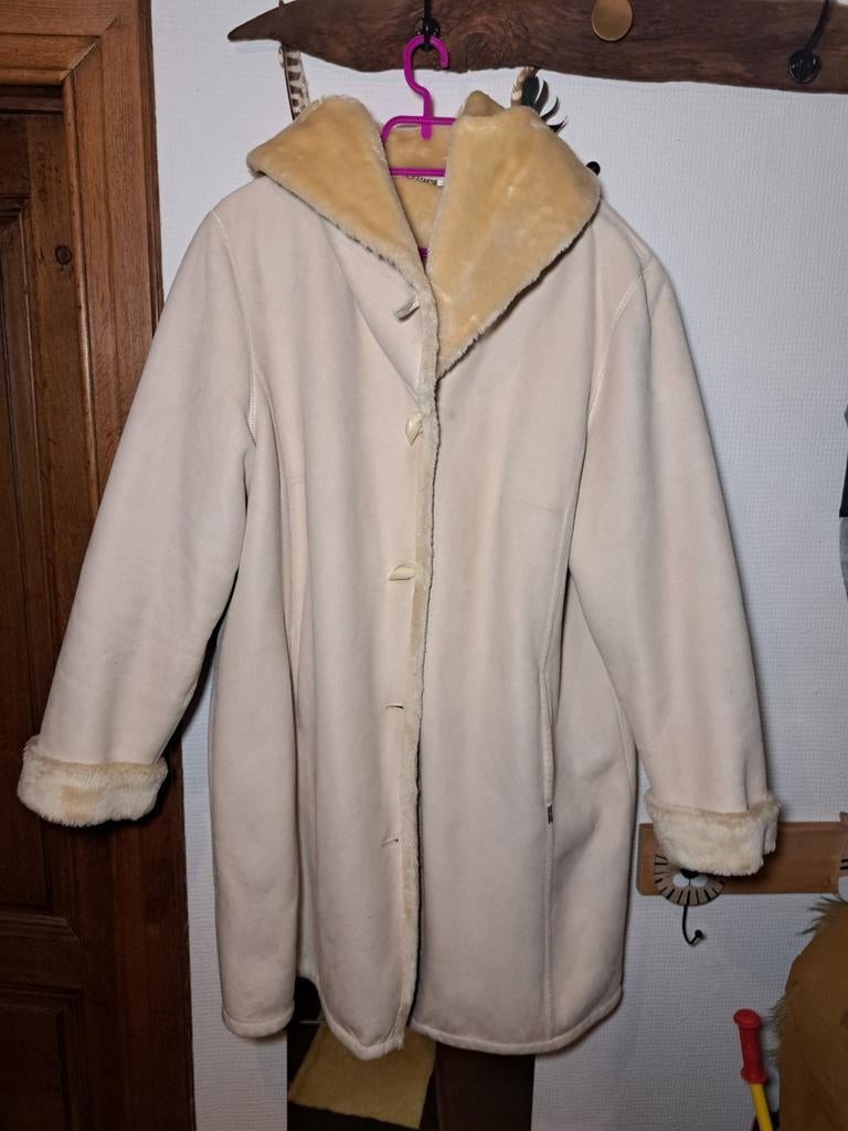 Veste Baronia fourrure polar luxe, Kleding | Dames, Jassen | Winter, Ophalen