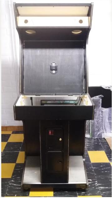 Sega Virtual Striker II Arcade Cabinet, Ophalen, Gebruikt