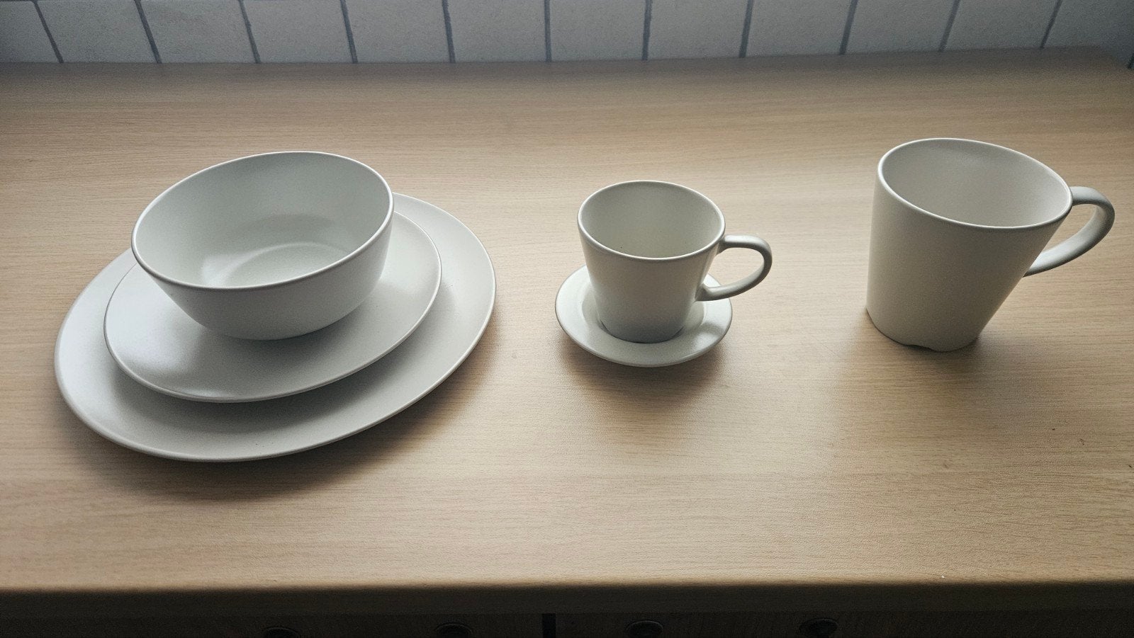 Volledig servies, Huis en Inrichting, Keuken | Servies, Ophalen, Gebruikt, Bord(en), Modern