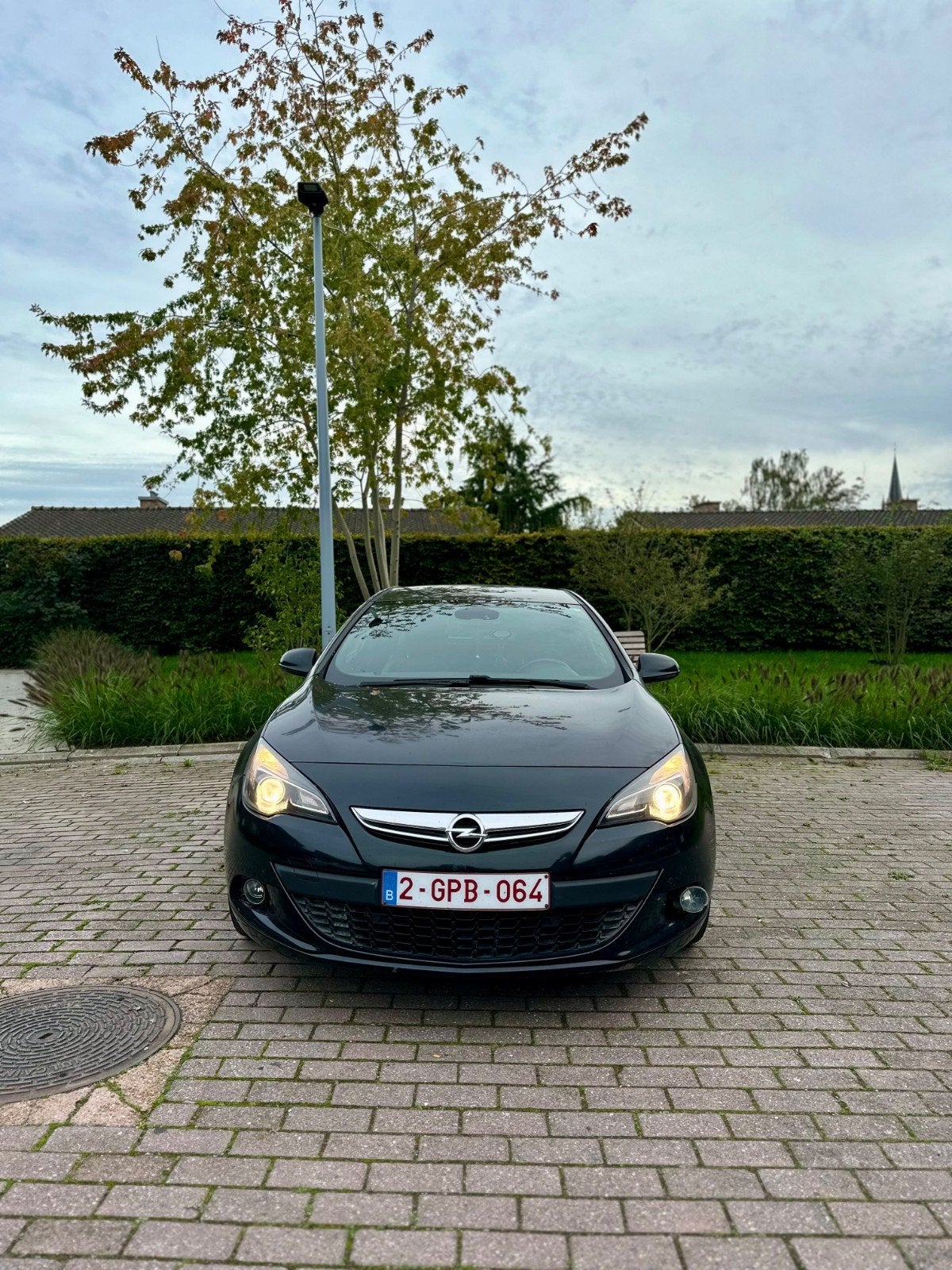 ​ Opel Astra GTC (2016) – Benzine / Manueel –met 88000 km, Auto's, Bedrijf, Handgeschakeld, Astra, Bluetooth