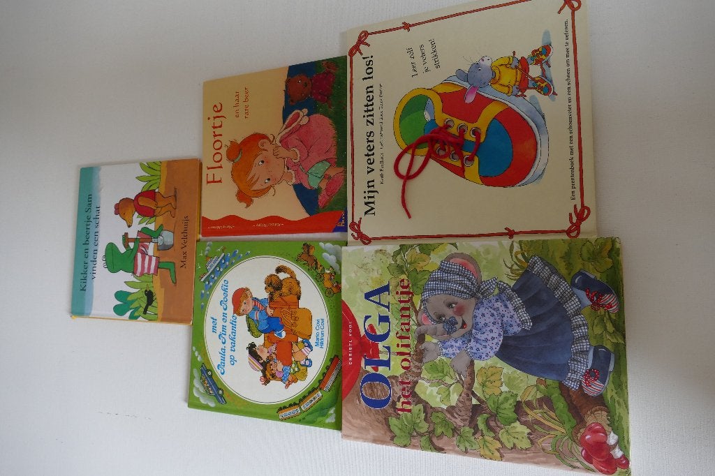 4 voorleesboeken voor kleuters+ boekje kikker gratis, Non-fictie, Jongen of Meisje, Ophalen of Verzenden, Zo goed als nieuw