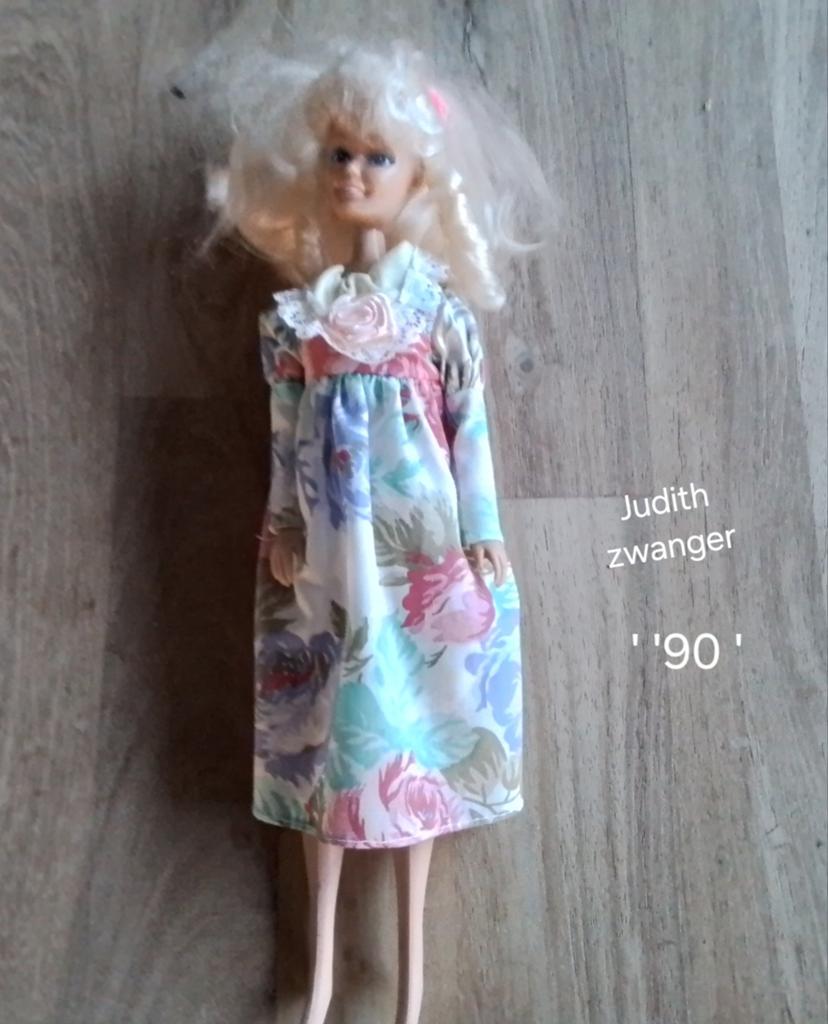 Vintage zwangere barbie, Ophalen of Verzenden