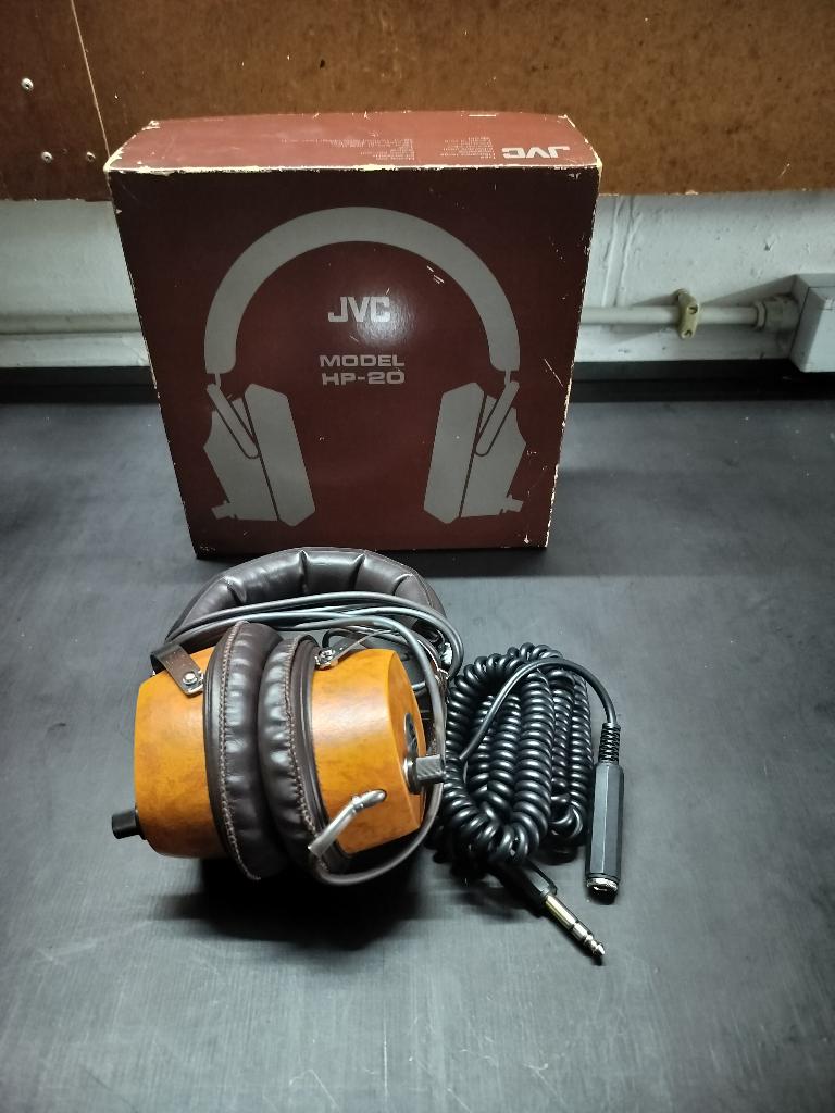 Hoofdtelefoon, Audio, Tv en Foto, Hoofdtelefoons, Surround, Zo goed als nieuw, Over oor (circumaural), Ophalen