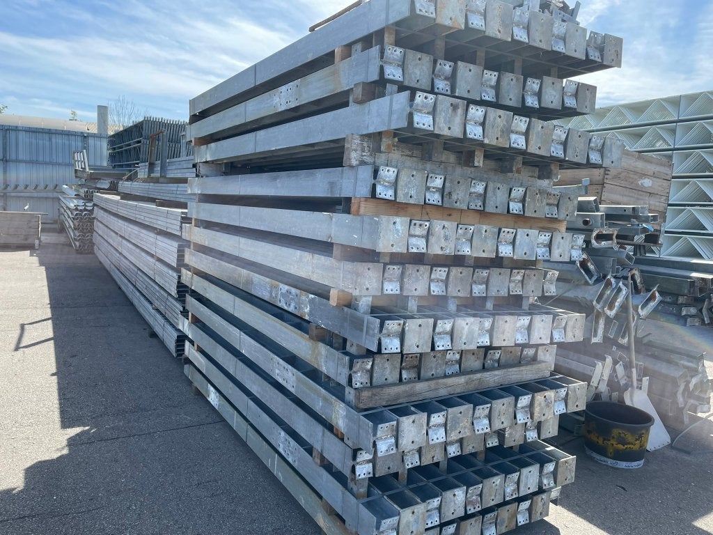 HEA 120 L = 2890 mm, Animaux & Accessoires, Oiseaux | Cages & Volières, Utilisé, Autres types, Métal, Enlèvement