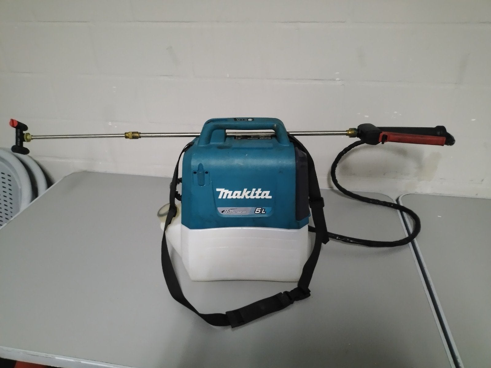 Makita Accu-Drukspuit dus054, Tuin en Terras, Ophalen