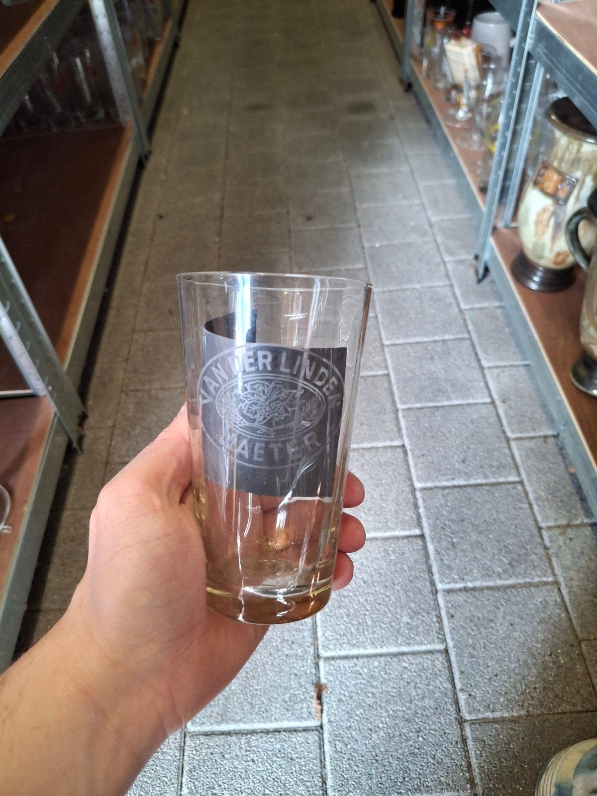 Oud gezuurd bierglas vanderlinden maeter, Verzamelen, Biermerken, Ophalen of Verzenden