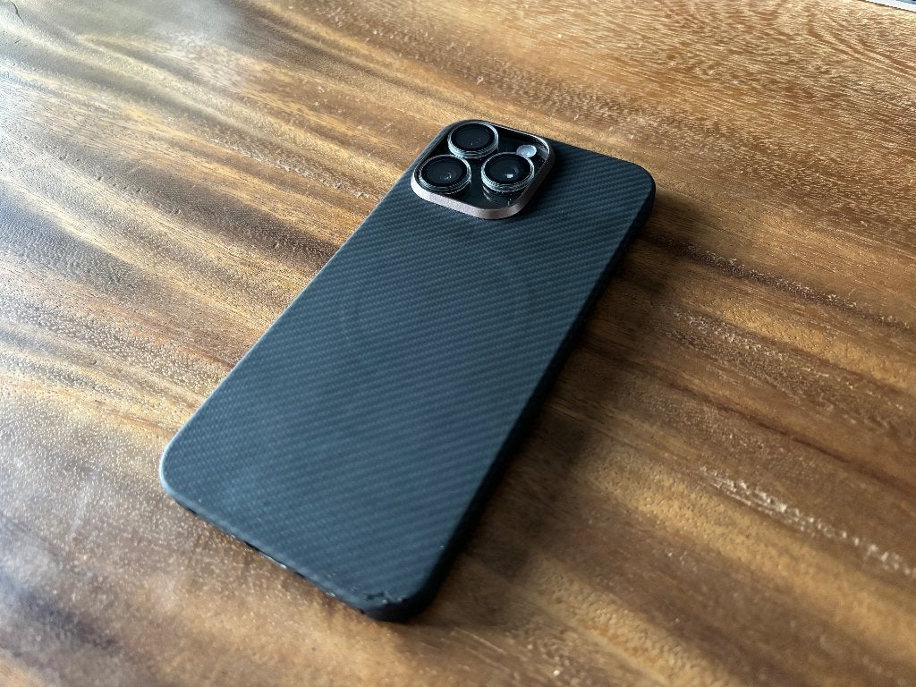 Carbon case Apple iPhone 15 Pro Max met Magsafe, Zwart, MagSafe, Hoesje of Tasje, Ophalen of Verzenden