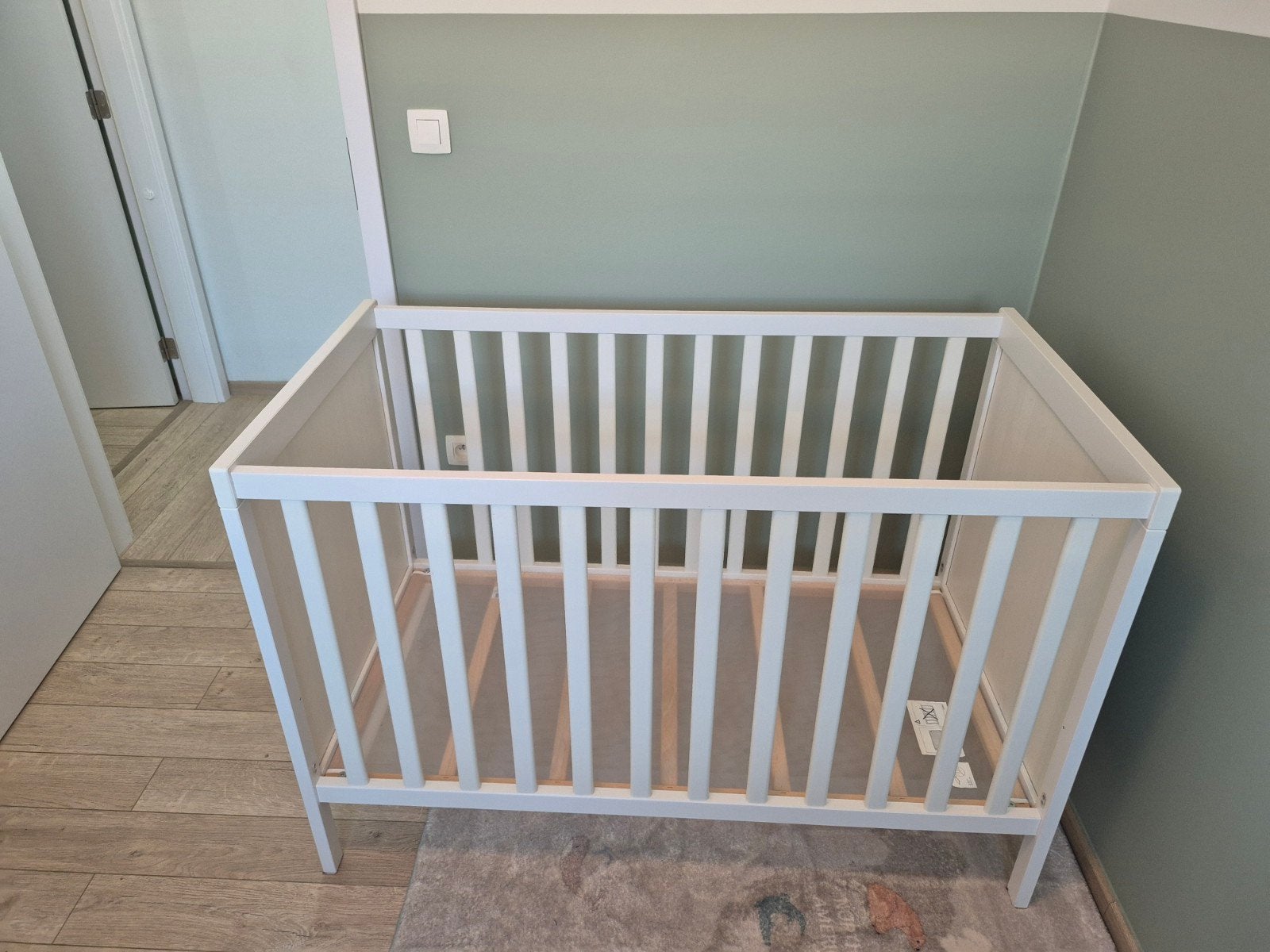 babybed sundvik + matras, Kinderen en Baby's, Babywiegjes en Ledikanten, Ophalen