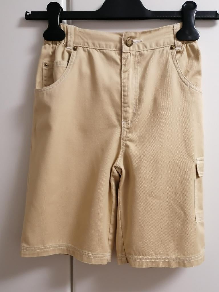Beige bermuda met elastiek in de rug, 128, Enfants & Bébés, Vêtements enfant | Taille 128, Comme neuf, Enlèvement ou Envoi
