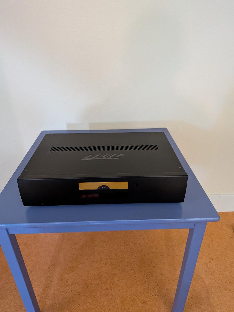 THULE AUDIO - LECTEUR CD - MODÈLE : SPIRIT PLAYER, Enlèvement, Utilisé, Autres marques