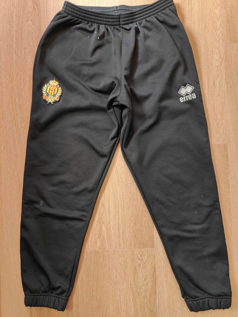 Zwarte trainingsbroek KV Mechelen, Zwart, Ophalen of Verzenden, Voetbal, Gedragen