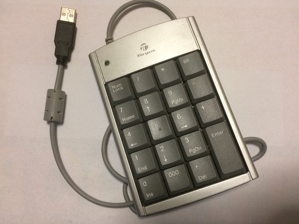 Numeriek klavier (targus), 2 USB poorten, Computers en Software, Toetsenborden, Ophalen, Gebruikt, TARGUS, Numeriek