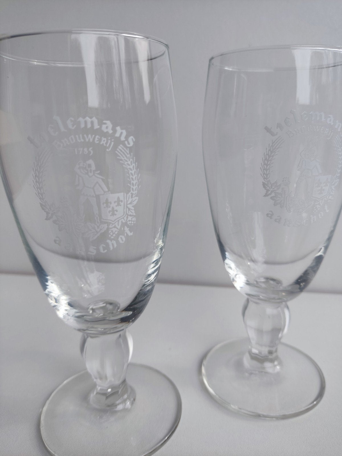 Set van 2 Oude Bierglazen Tielemans Brouwerij Aarschot, Verzamelen, Ophalen, Zo goed als nieuw, Bierglas