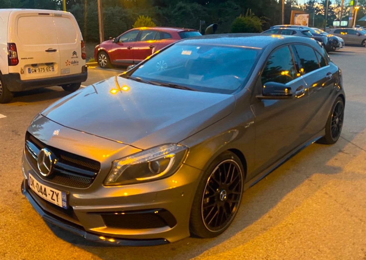 MERCEDES A45 AMG 360CH 4MATIC, Autos, Achat, 5 portes, Berline, Automatique