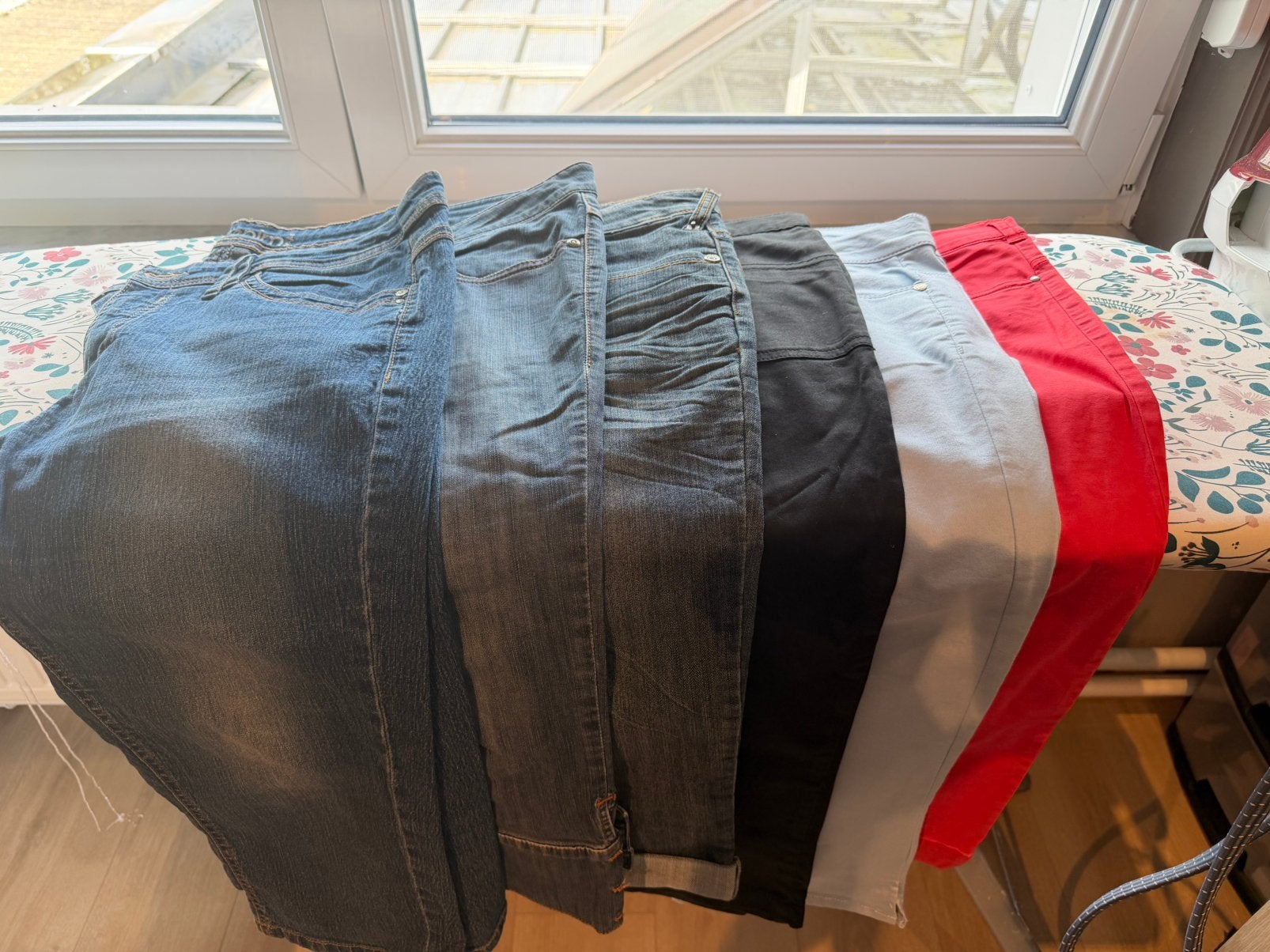 Broeken, Ophalen, Zo goed als nieuw, Maat 42/44 (L)