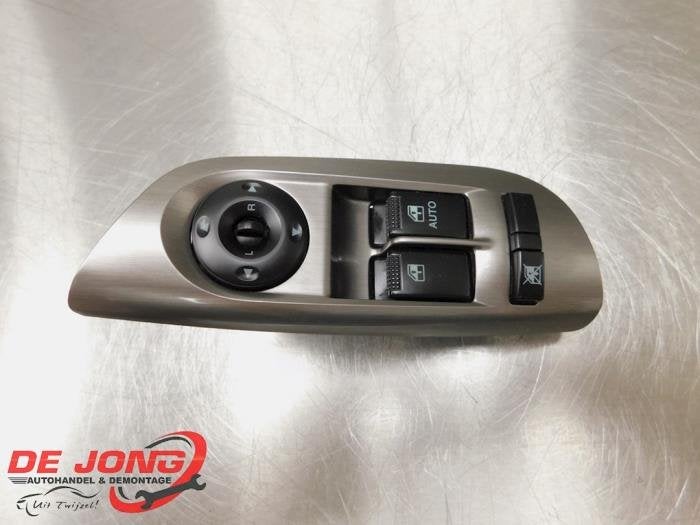 Commutateur combi vitres d'un Hyundai Coupe, -, 3 mois de garantie, Utilisé, Hyundai