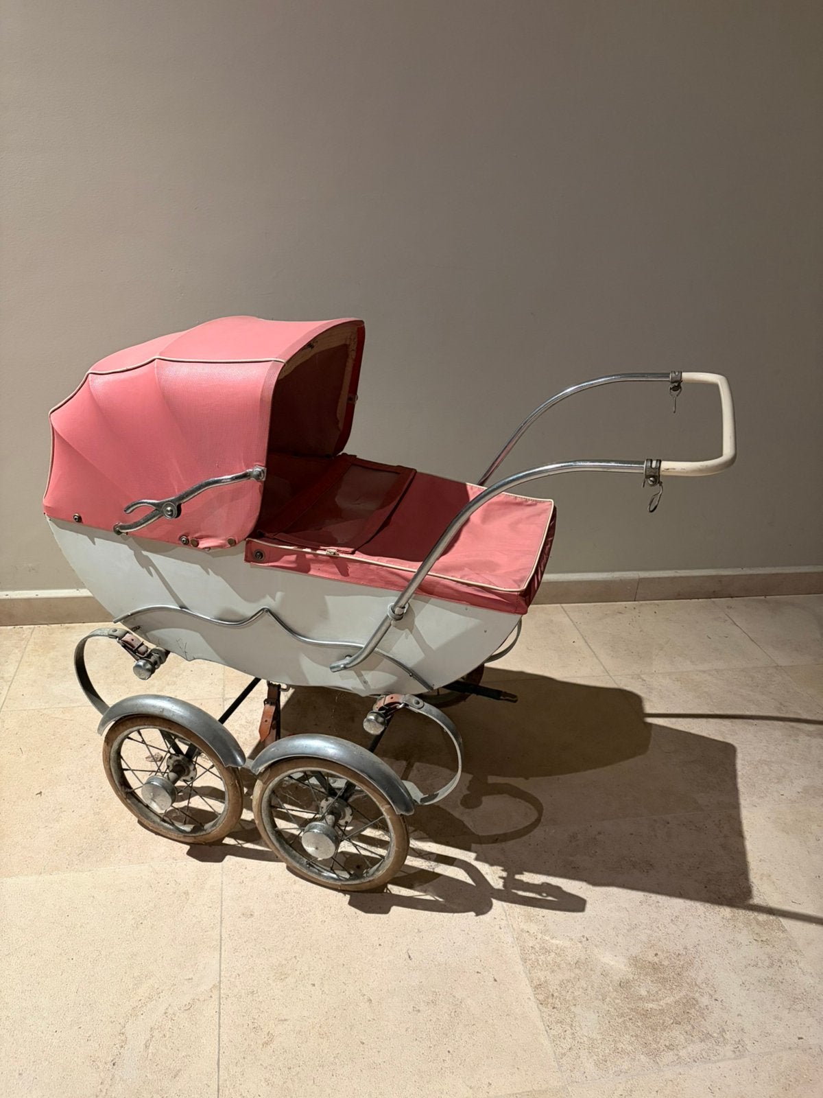 Antieke poppenwagen, Kinderen en Baby's, Ophalen, Gebruikt