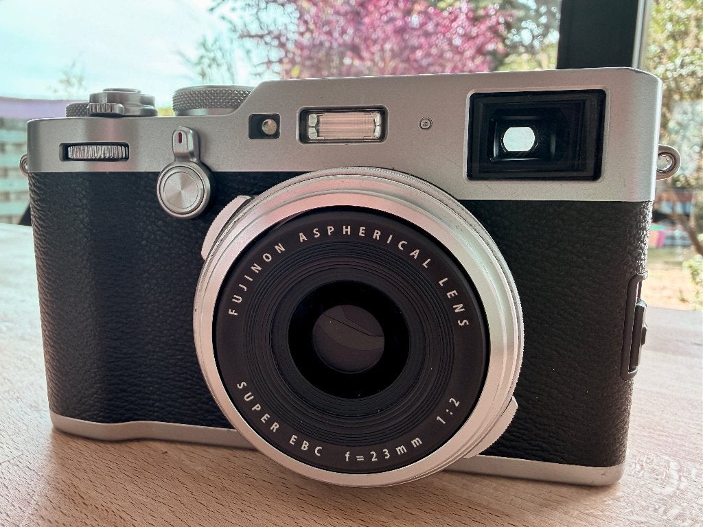 Fujifilm X100f, TV, Hi-fi & Vidéo, Appareils photo numériques, Utilisé, Appareil photo compact, Fujifilm, Sans zoom optique, Bluetooth