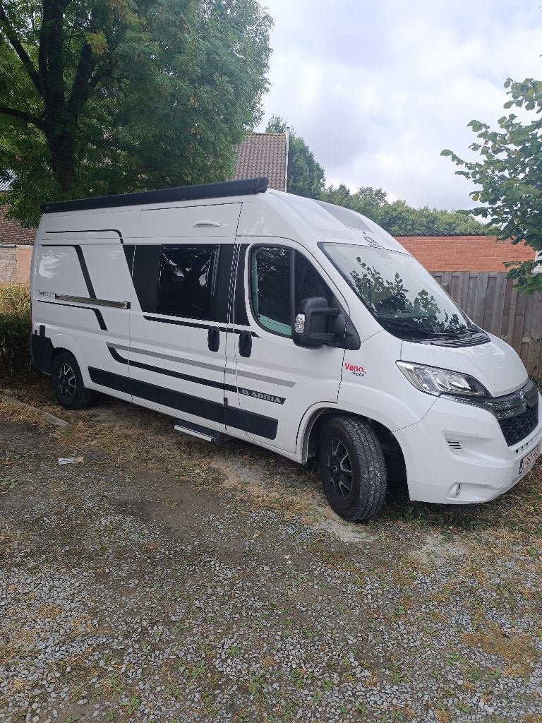 Camper, Chemisch toilet, Buscamper of Camperbus, ESP - Contrôle de stabilité, Vloeistofverwarming