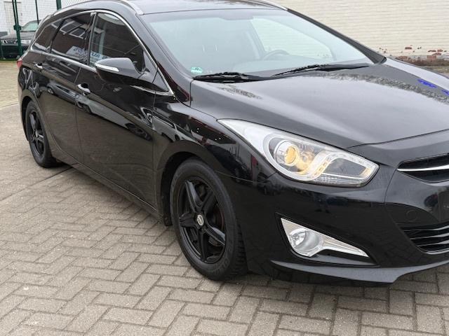 Hyundai I40 Benzine Station! Airco 116 DKM! Nieuwe Koppeling, Bluetooth, Euro 5, 4 cilinders, 1600 cc