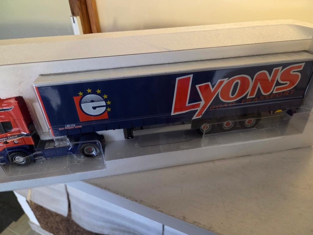 UH 5610, Verzenden, Nieuw, Bus of Vrachtwagen, Overige merken