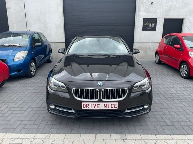 BMW 520D, Automaat, Sportstuur, Apple carplay, LEZ OK, Autos, BMW, Cuir, Carnet d'entretien, 124 g/km, 5 portes