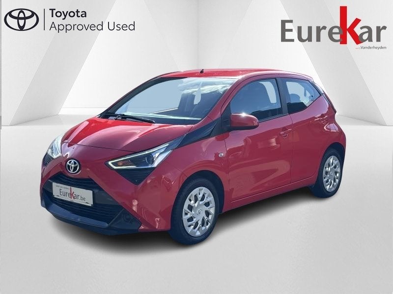 Toyota Aygo X-PLAY II, USB, 72 pk, 93 g/km, Handgeschakeld