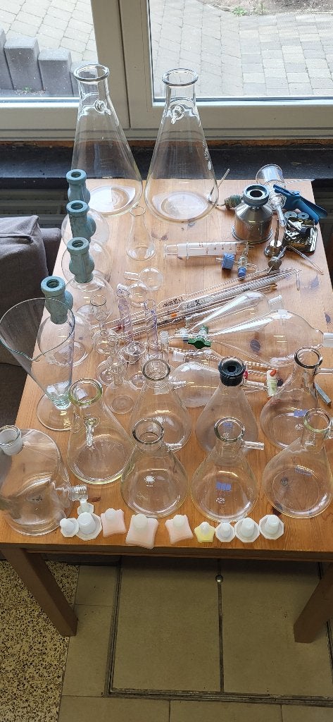 Glaswerk laboratorium, 1lot, Ophalen