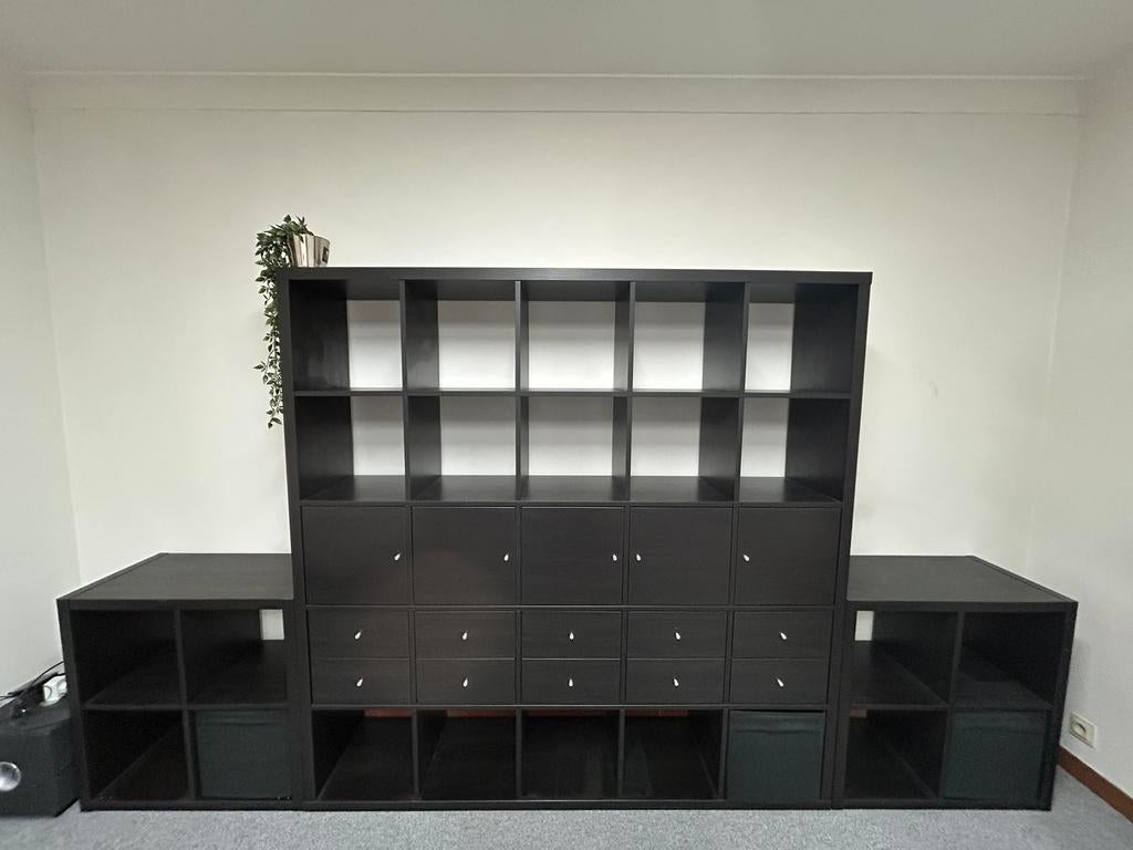 Grote IKEA Kallax + losse Kallax kasten — zwartbruin, Enlèvement, Comme neuf