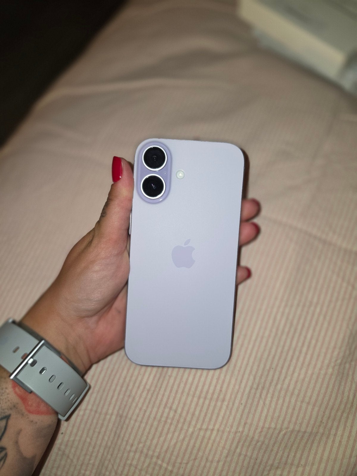 Iphone 17 Lavender, Telecommunicatie, Mobiele telefoons | Apple iPhone, Overige modellen, Paars, Zo goed als nieuw, Ophalen
