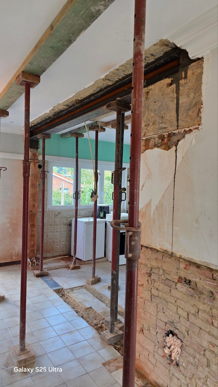 poutrel plaatesn werken met 22 jaar ervaring.0466498753