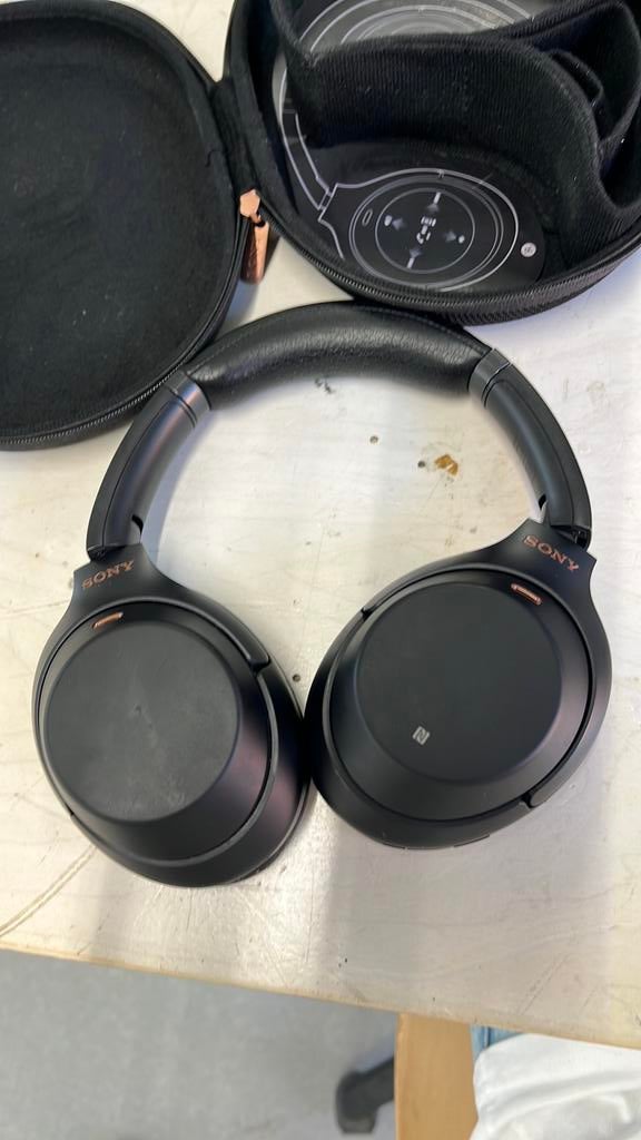 WH-1000XM3 koptelefoon, Audio, Tv en Foto, Hoofdtelefoons, Ophalen, Gebruikt, Bluetooth, Over oor (circumaural)