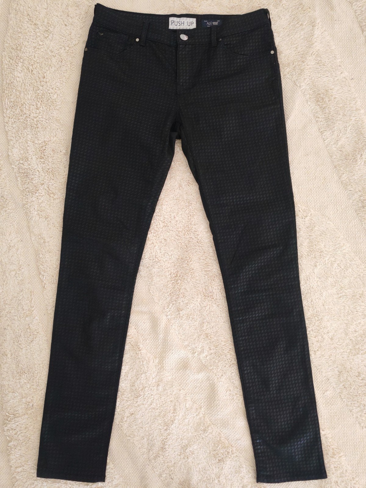 Jean Armani Jeans Push Up noir – Taille 28 / FR 38, Vêtements | Femmes, Jeans, W28 - W29 (confection 36), Enlèvement ou Envoi