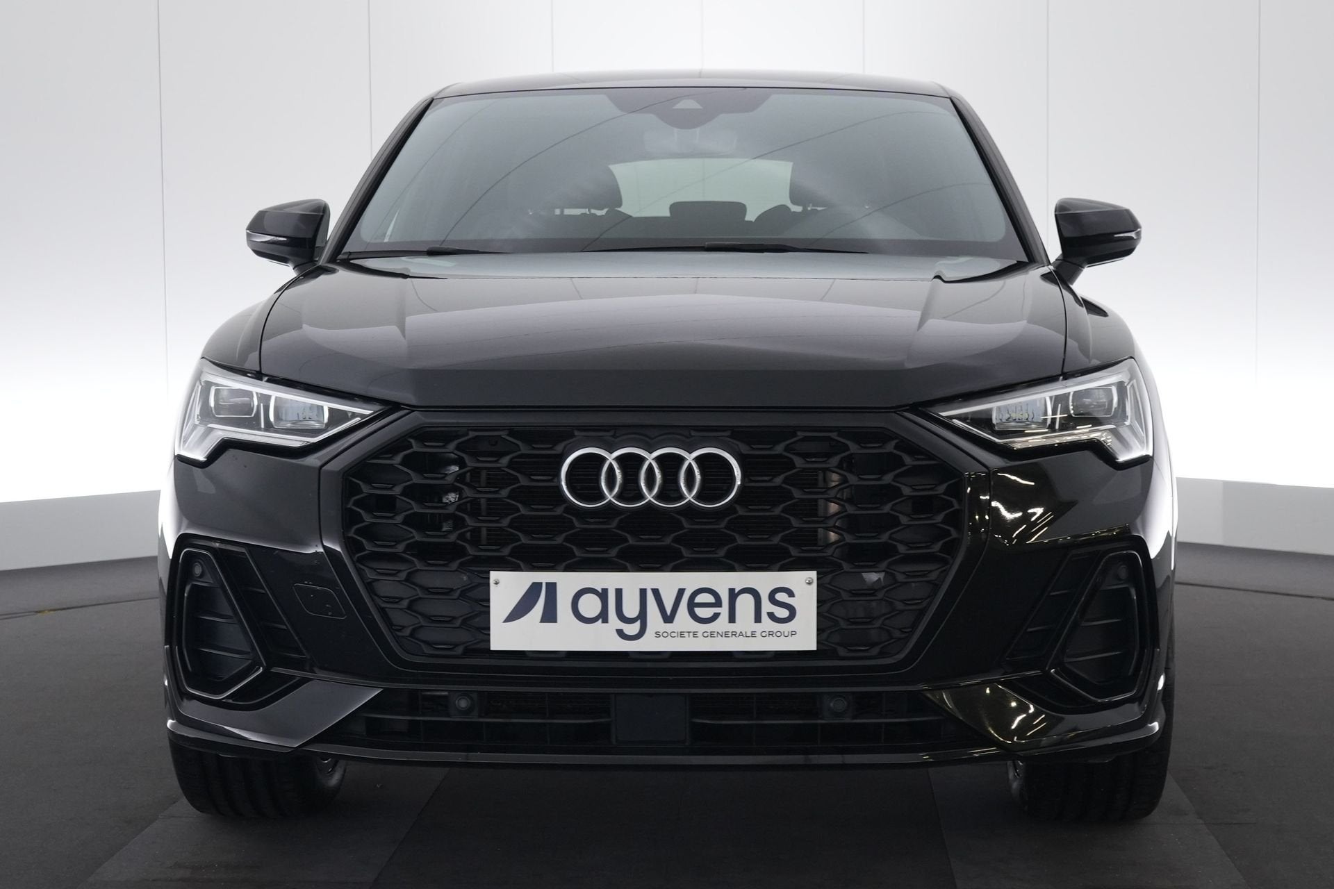(2ATG360) AUDI Q3 SPORTBACK, 1395 cm³, Phares entièrement LED, Achat, Entreprise
