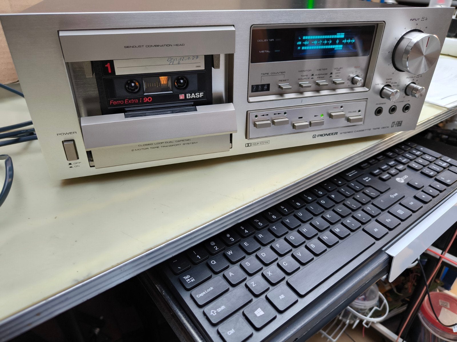 Lecteur de cassettes stéréo Pioneer CT-F850 (1979-1981)
Étui, Enlèvement ou Envoi