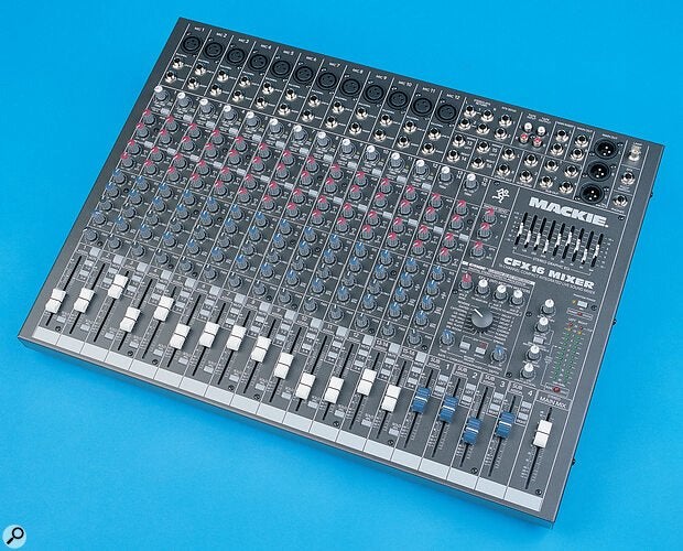 Mackie cfx16 in flightcase, Ophalen, Gebruikt