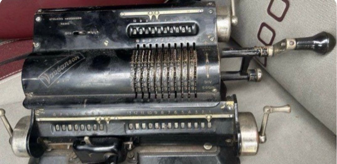 Oude rekenmachine, Antiek en Kunst, Ophalen