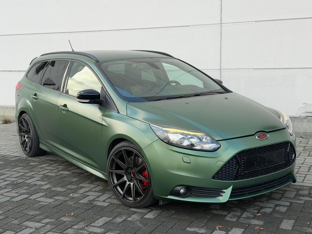 Ford Focus ST 250pk! 1ste eigenaar 116dkm! Topwagen, Focus, Euro 5, Zwart, Overige kleuren