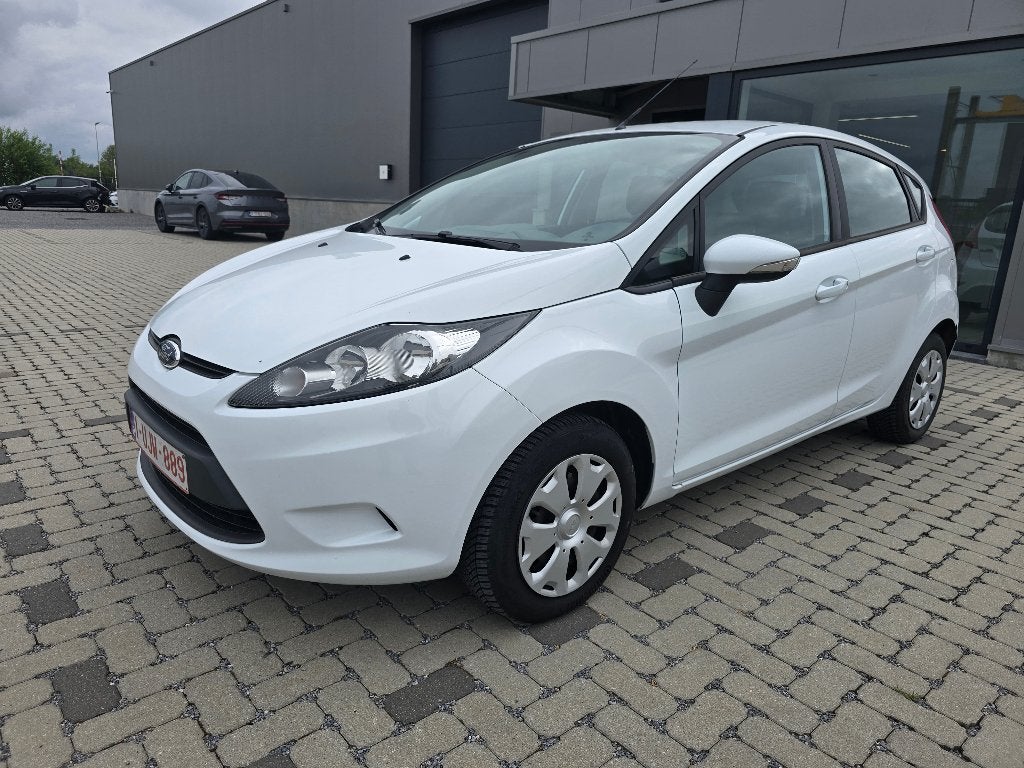 Ford Fiesta, Voorwielaandrijving, Euro 5, Stof, Wit